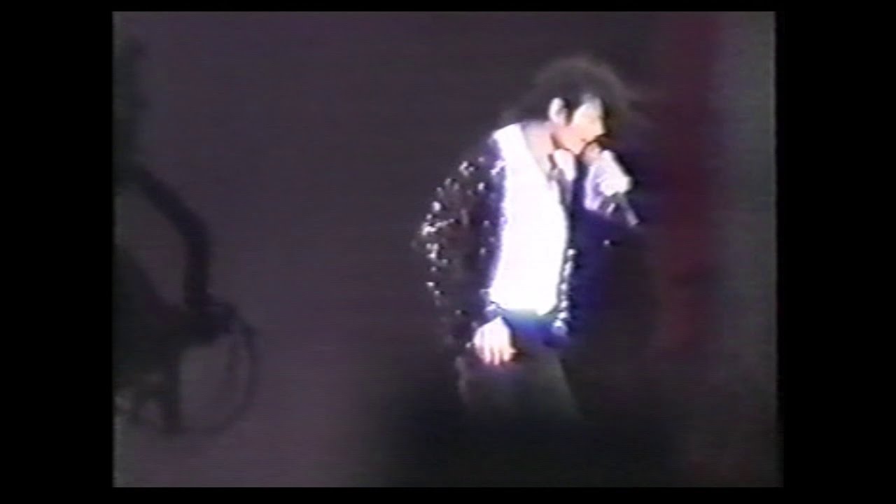 Michael Jackson - HIStory Tour Ostend, Belgium September 3, 1997 - Billie Jean (Left Side Amateur)