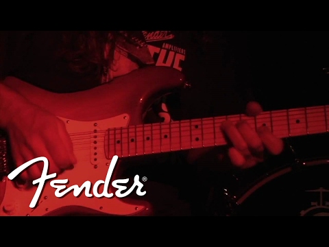 fender®-super-sonic™-22-|-funky-blues-with-stratocaster®-|-fender