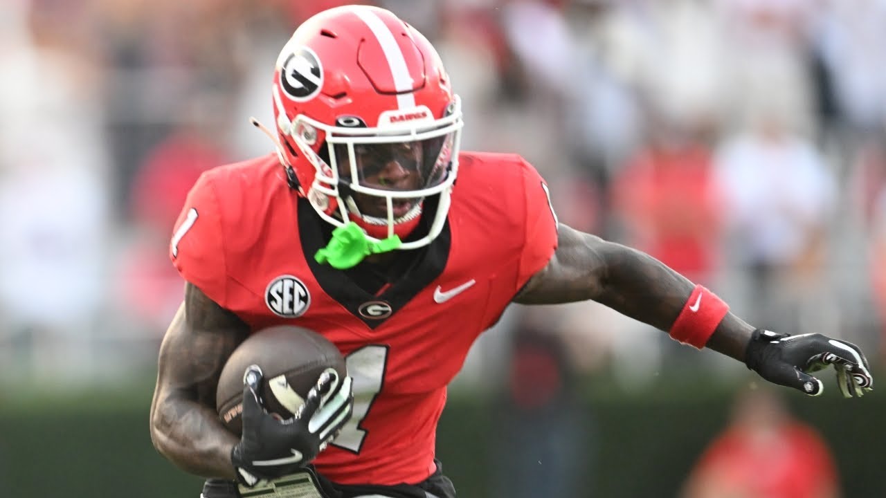 Звезда футбольной команды Университета Джорджии Захария Бранч принял решение о переходе в НФЛ.