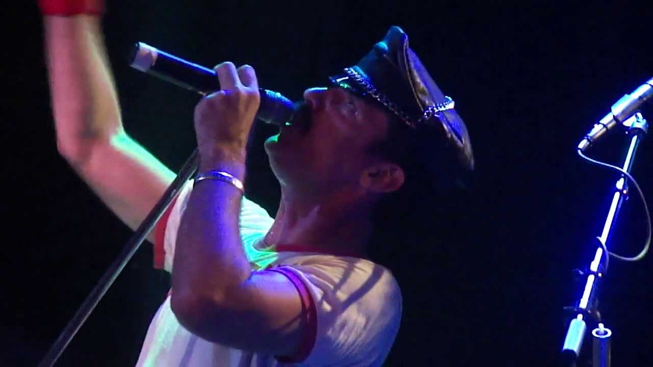 camera iphone 8 plus apk QUEEN NATION I WANT TO BREAK FREE CANYON CLUB 11/30/2013