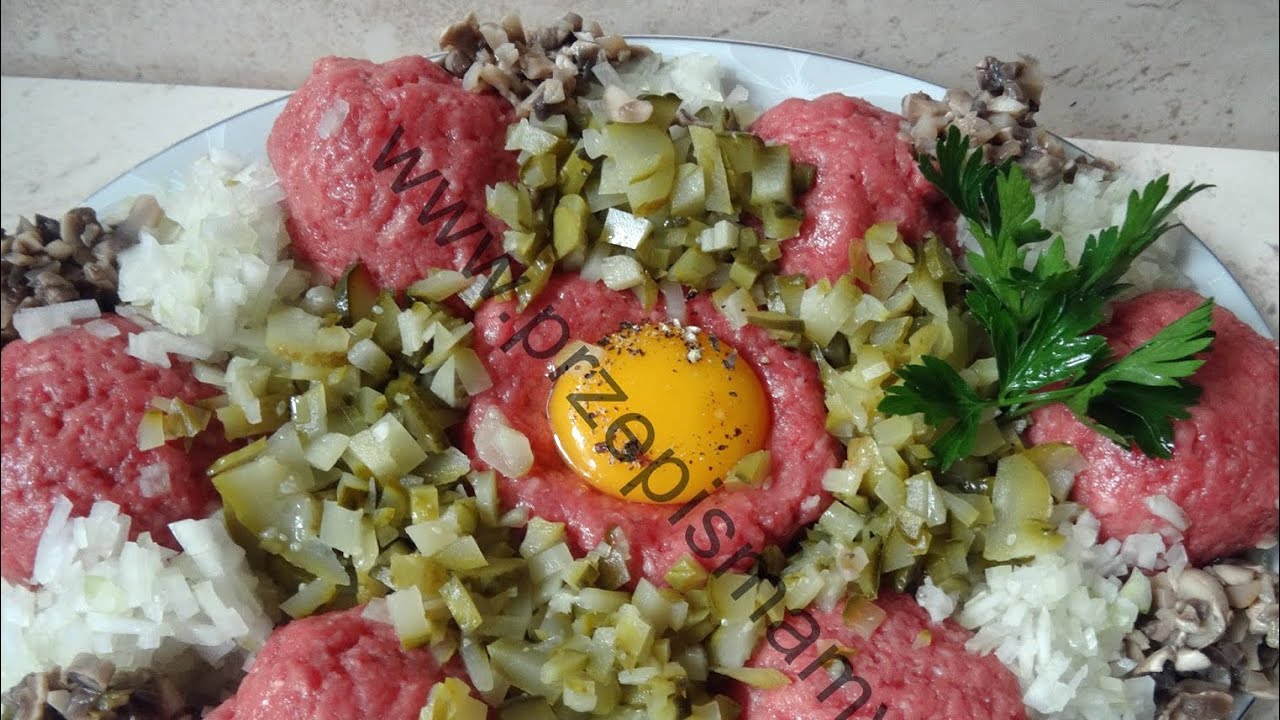 Przepis babci na tatara. Jak zrobić prawdziwy tatar wołowy z cebulką
