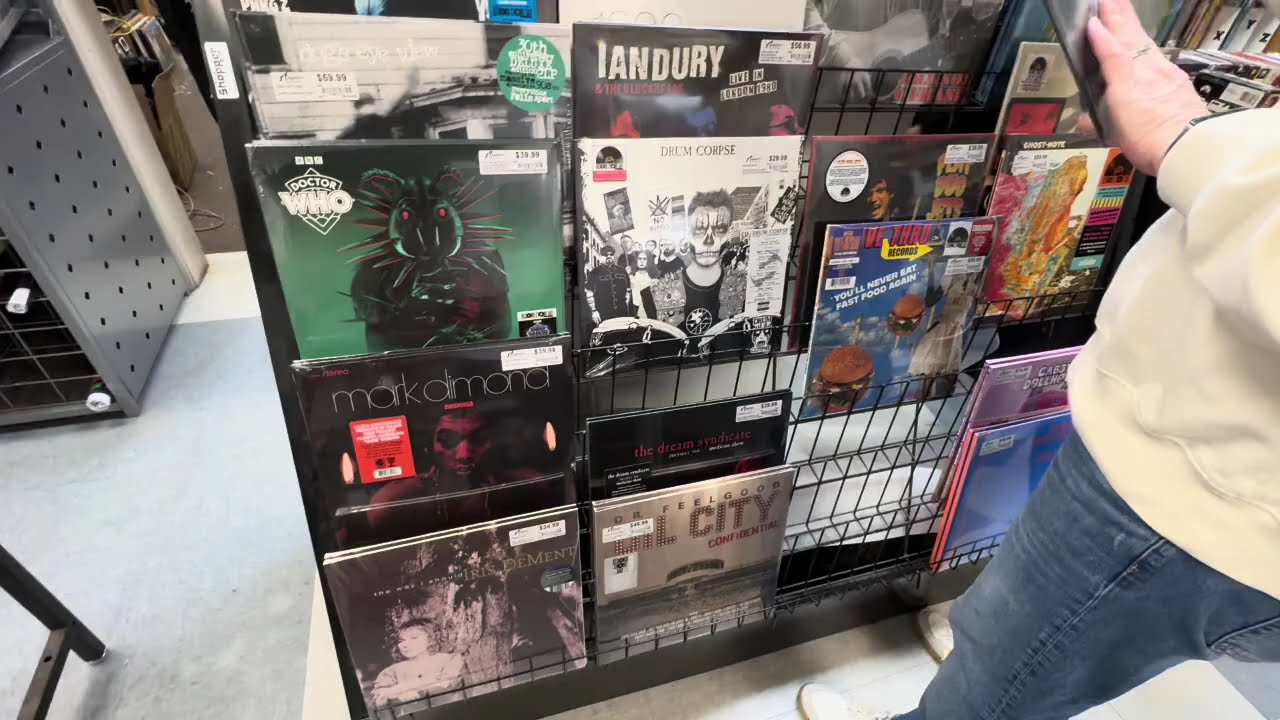 014 【RSD限定】HOUSE FOR THE LESS RSD- 5 Stores in 5 Hours with a Collector with No Self Control