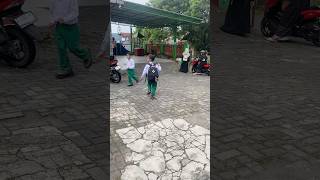Sekolah dulu gaess #viralvideo #trending #trendingshorts #anaktk
