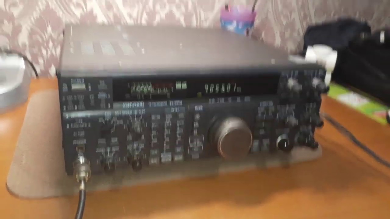 Обзор трансивера KENWOOD TS-850 - YouTube