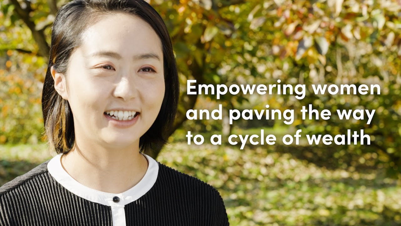 Empowering Women and Paving the Way to a Cycle of Wealth - YouTube