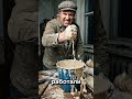 БУМАЖНАЯ БРОНЯ: ЗАЧЕМ В СССР КЛЕИЛИ ГАЗЕТЫ ПОД ОБОИ?! #казинотоп #слотыикс