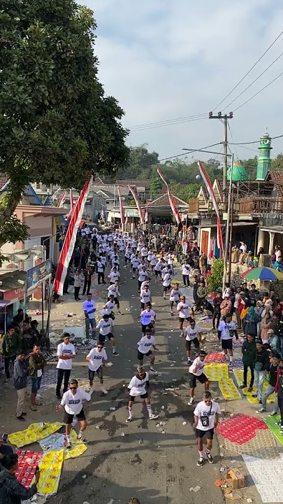 Wes akeh sng gawe koreo salam kerong lo , ertemu piye? @TEAMKTB_ @SIBOLANG AUDIO #soundviral #k