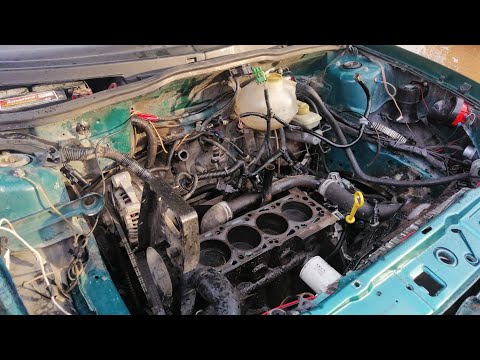 Video: ¿Cómo se cambia una junta de culata en un Chevy 350?