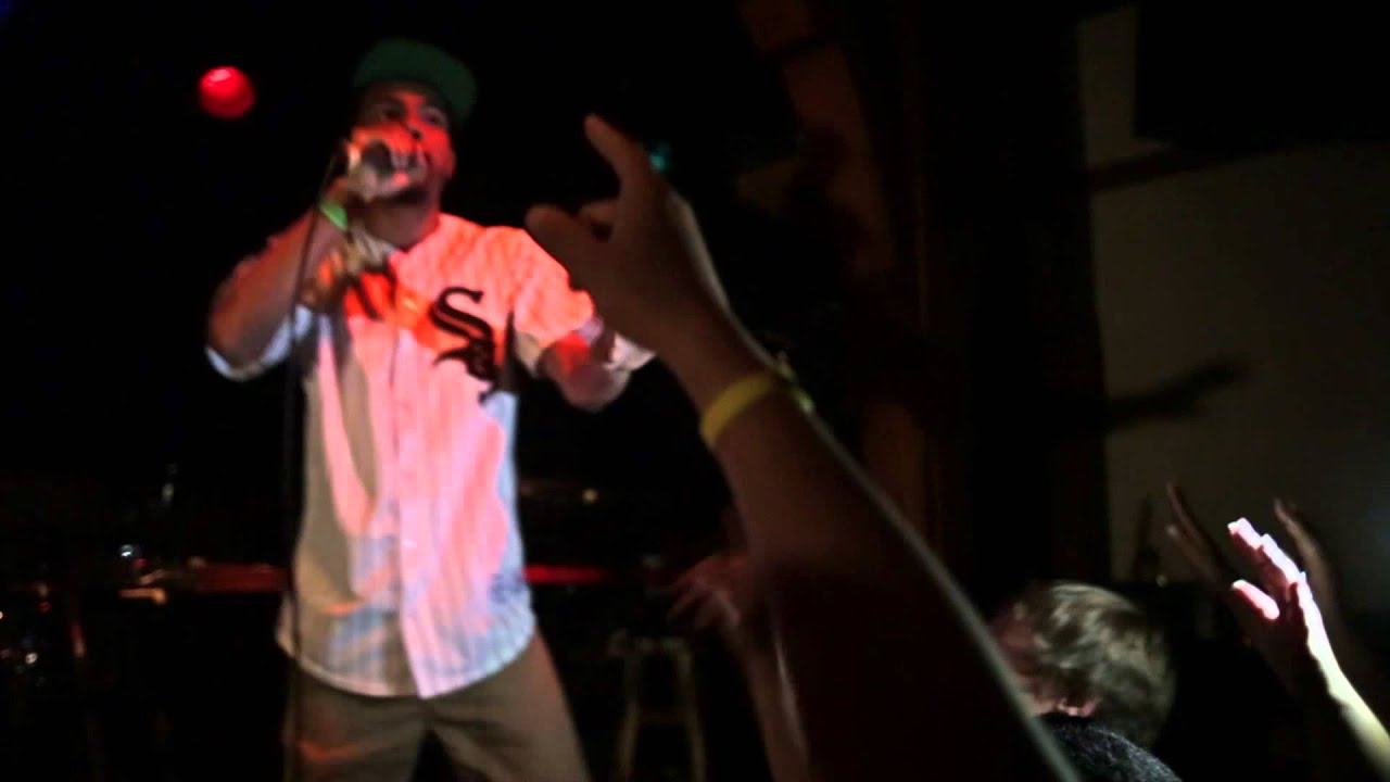 Vic Mensa x Phony PPL: "Orange Soda" Live at Schubas