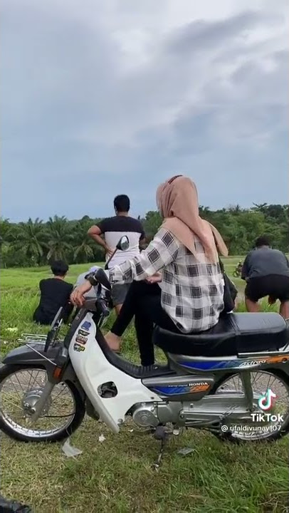 story wa cewek astrea nih