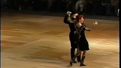 Two Step Dance Moves - Turns - Girl turns Guy