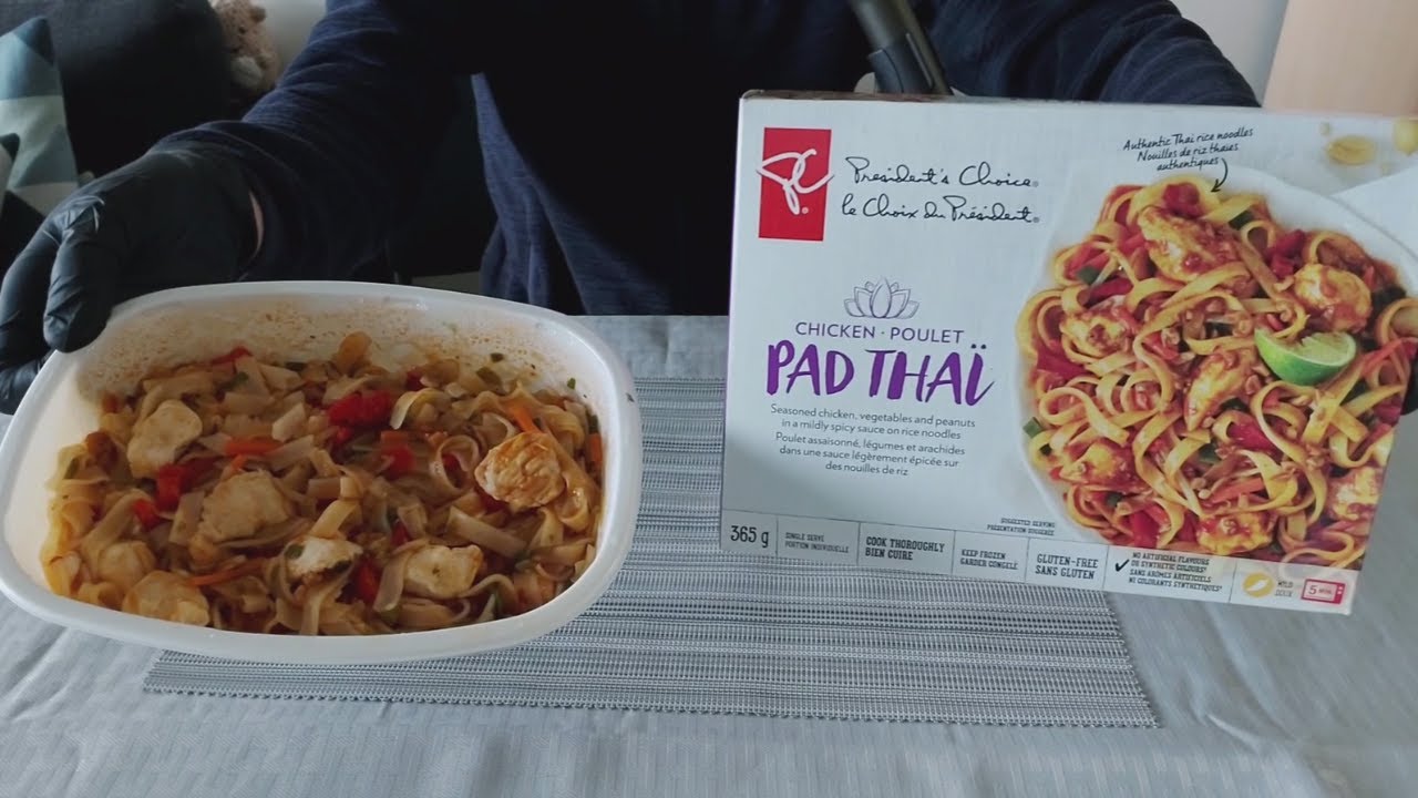 President’s Choice Chicken Pad Thai REVIEW (Loblaws PC Frozen Meal