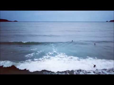 Aerial photography of Phuket Island, Thailand泰国普吉岛的海浪和沙滩