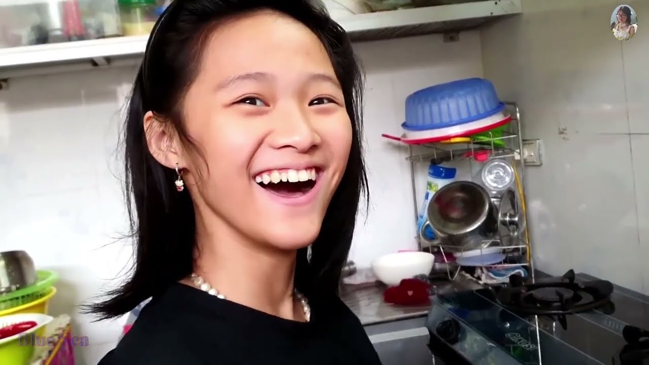 Chị Silent Sea Cùng Gia Linh Tự Làm Pizza Xúc Xích Bơ | 2 Mẹ Con Mua Nguyên Liệu & Tự Tay Chế Biến 🍕