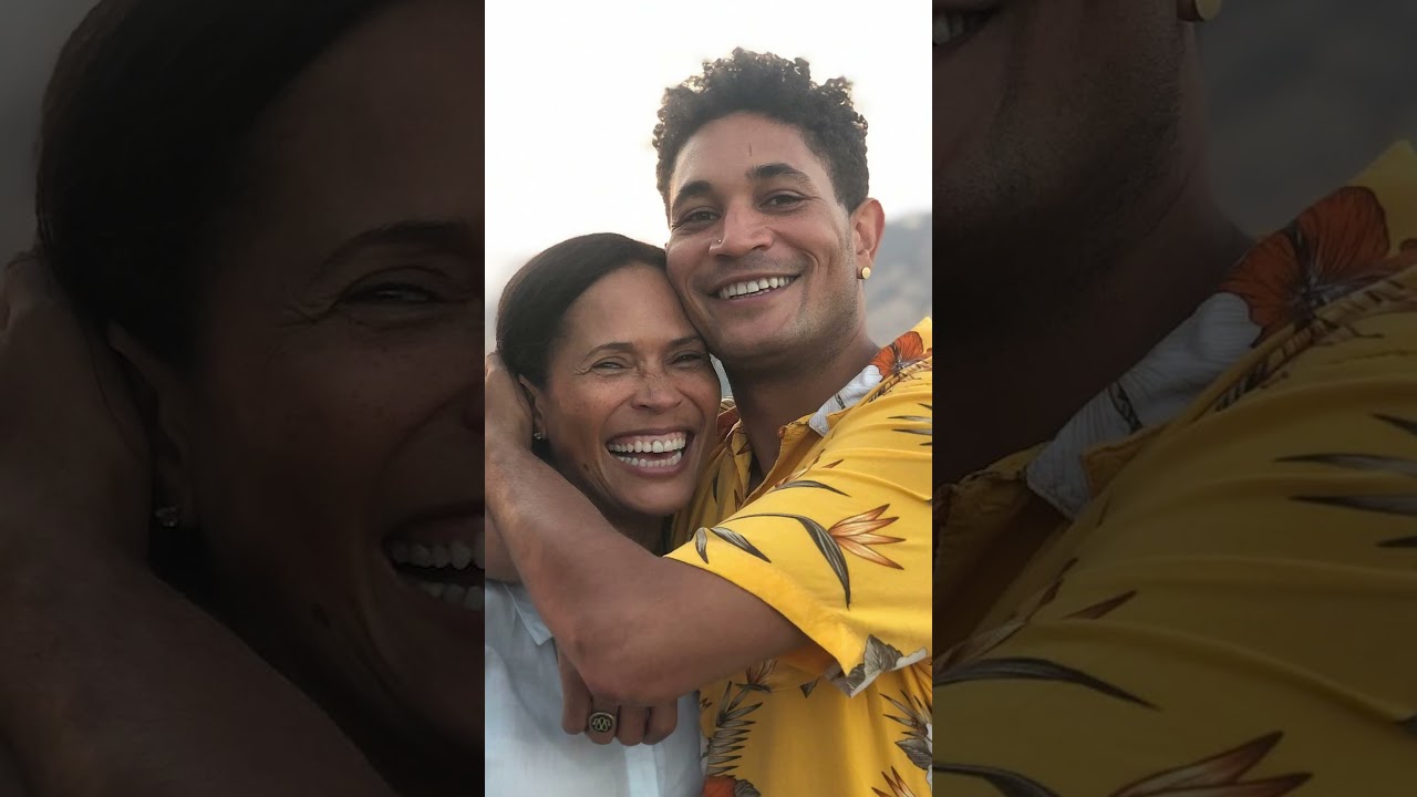 Bryce Vine's Fans Gave His Mom a Standing Ovation ❤️