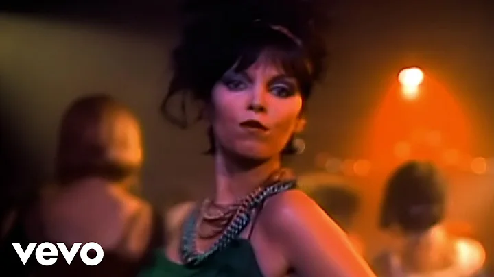 Pat Benatar - Love Is A Battlefield (Official Music Video)