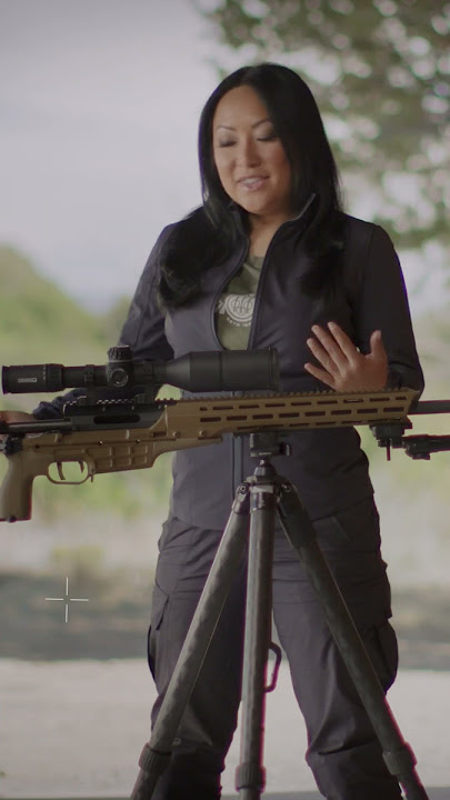 Sako TRG con Rei Hoang