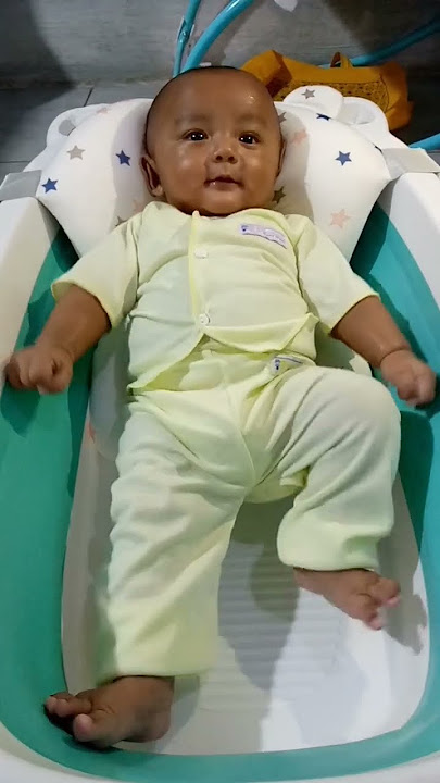 Selamat pagi om tante#mandi pagi#biarsehat#shortsvideos