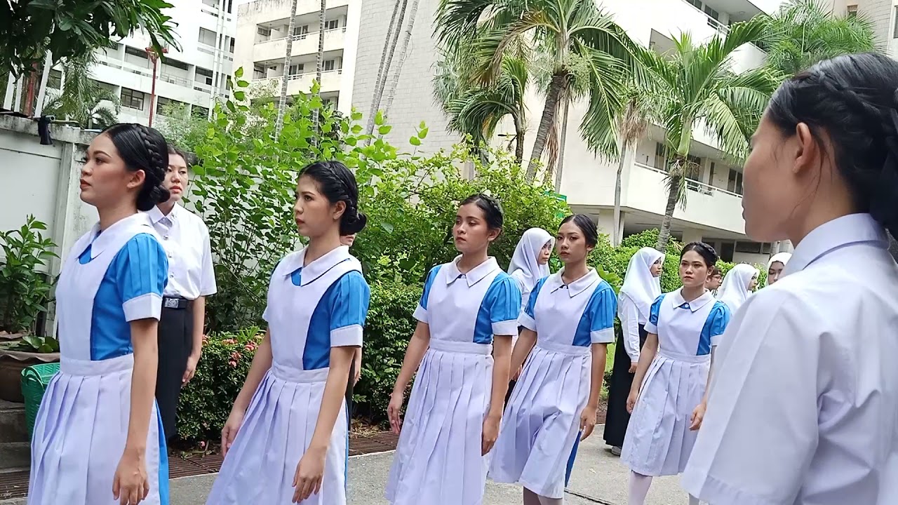 พิธีรับหมวกรุ่น 1 วิทยาลัยพยาบาลบรมราชชนนี