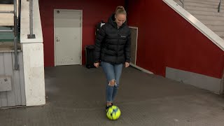 Lägger skridskorna på hyllan - Matilda Plan satsar fullt ut på fotbollen - TV4 Sport