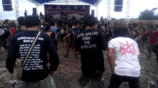 DISTORSI TANAH LELUHUR : jagal live tbn slaughter never ends.