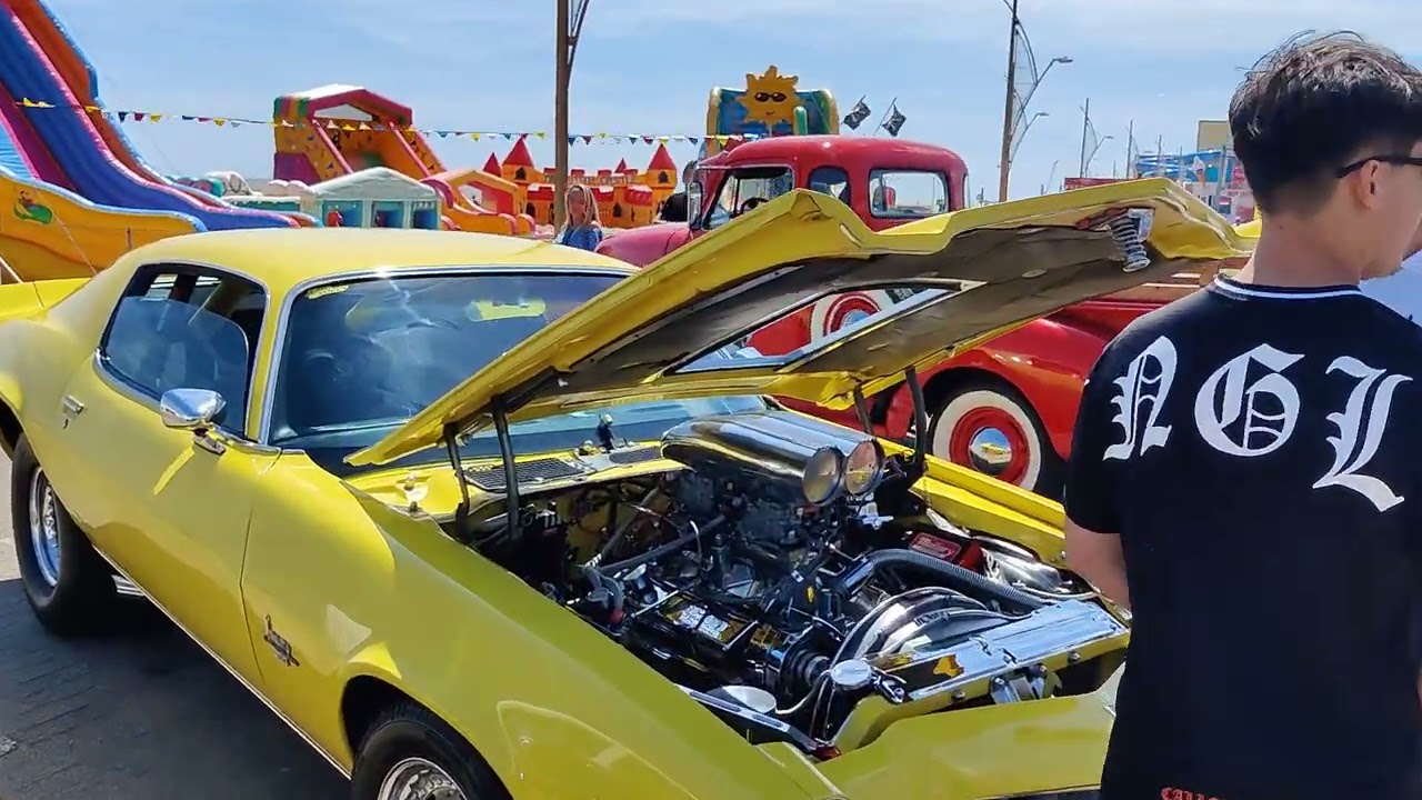 Yarmouth Norfolk wheels car show.