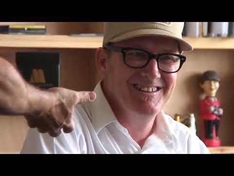 Lambchop's Kurt Wagner Plays A Tiny Desk Concert a...