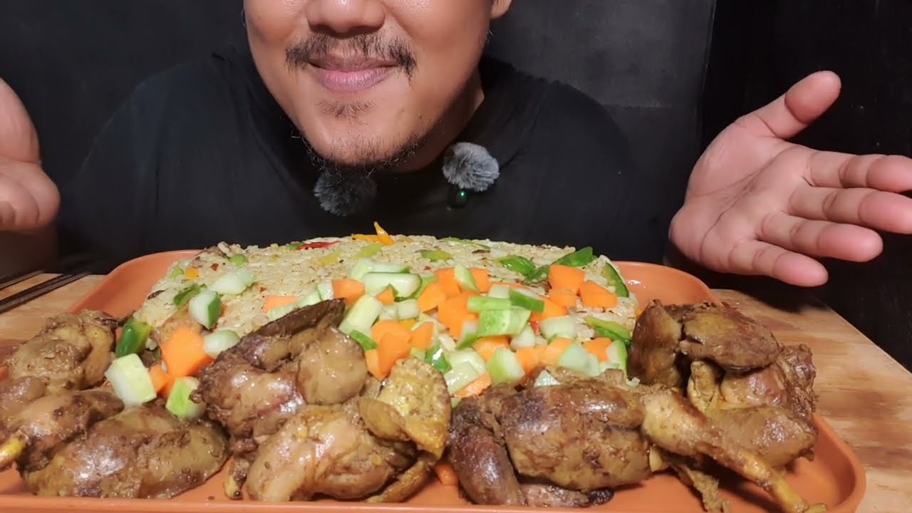ASMR MUKBANG NASI GORENG ACAR DENGAN ATI AMPELA 
