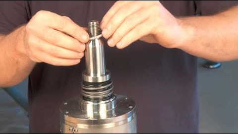 Assemble S1 seal on Alfa Laval agitator