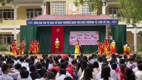 Múa hát : Đất nước lời ru . Lớp 10A3 (2022-2023)trường THPT Đông Sơn 2