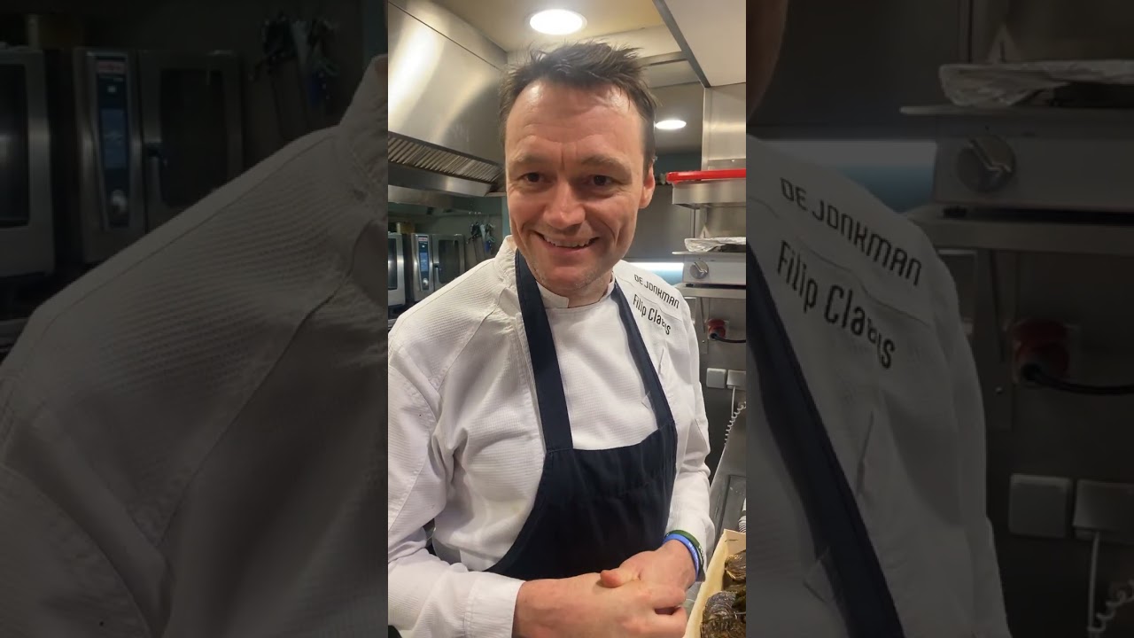 De Jonkman Bruges - 2* preparation of Oysters