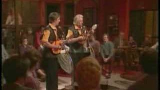 The Corries --- Earl O' Moray chords