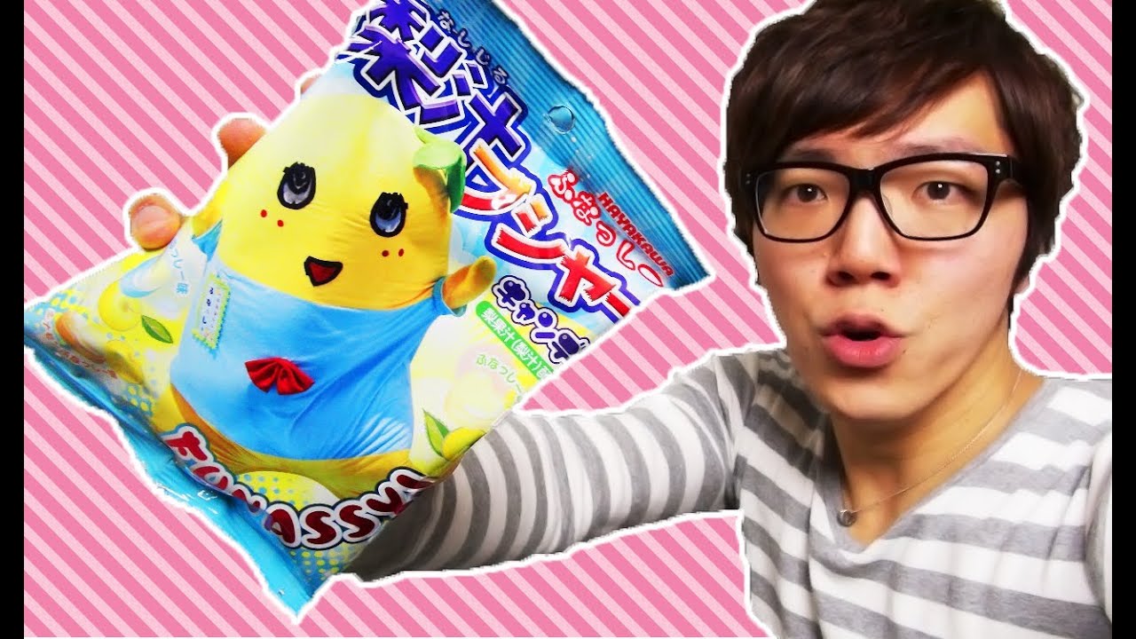 I tried licking Funassyi Pear Juice Blusher Candy! - YouTube