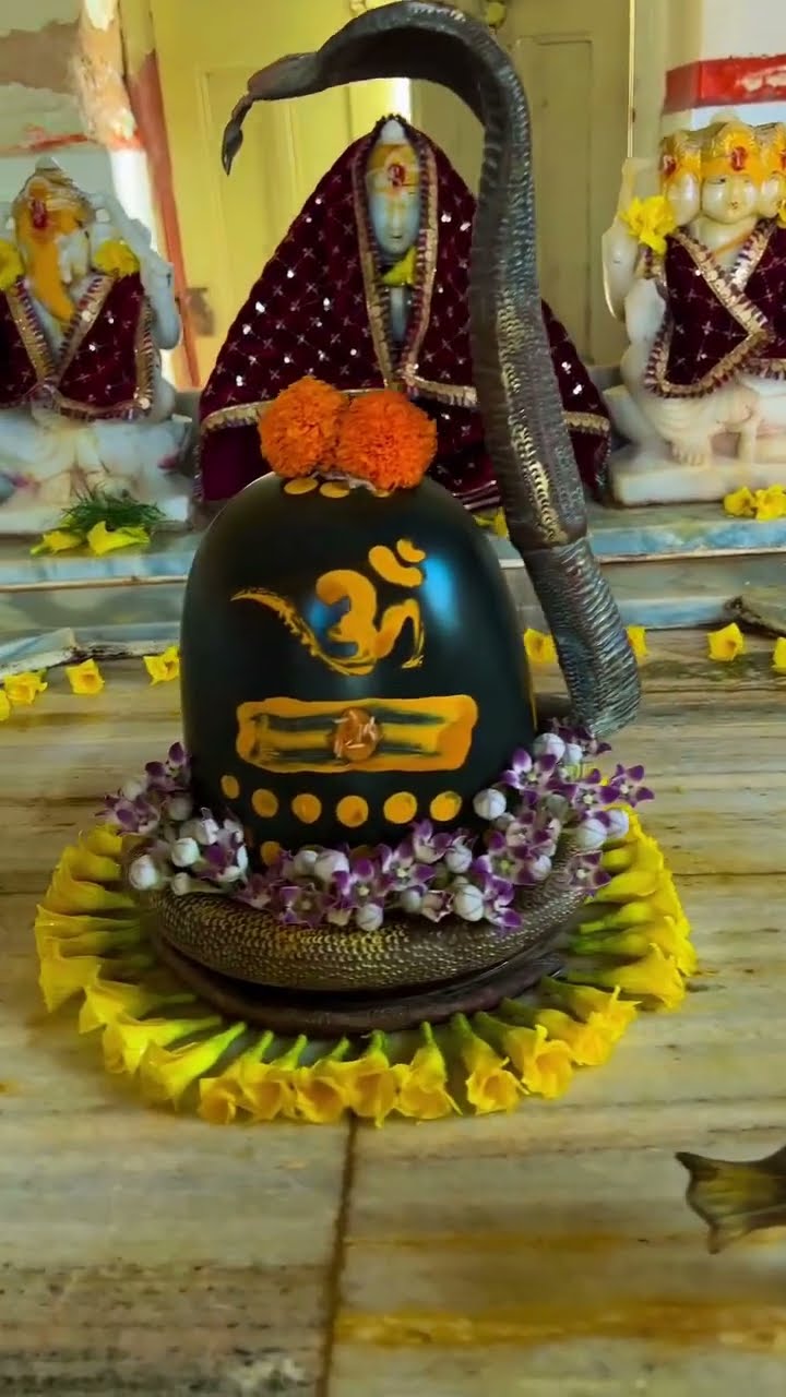 🙏रोजाना भक्ति स्टेट्स - ShareChat