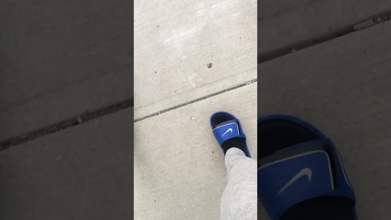 slides without socks