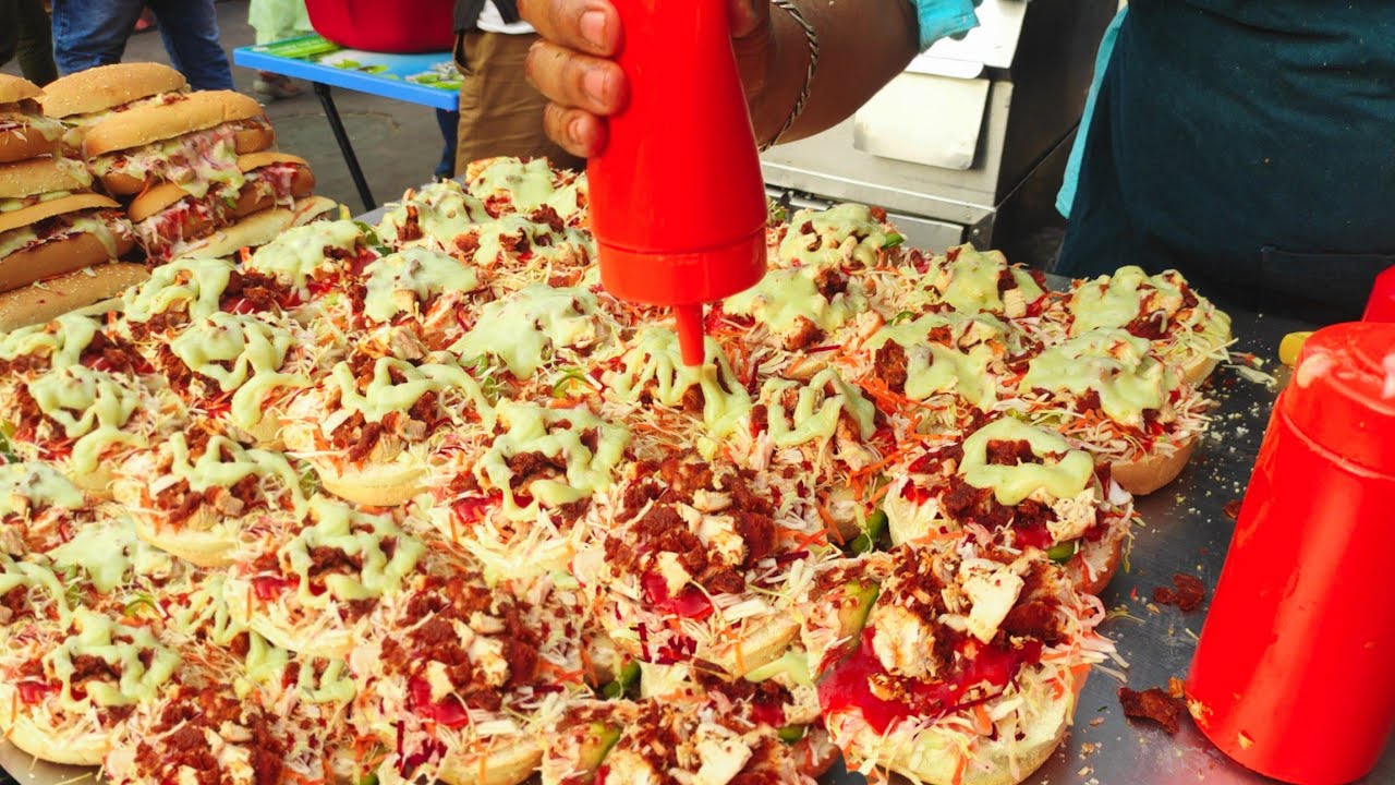 Nonstop Cheapest Burger in Roadside Fastest Cooking Skills Indian