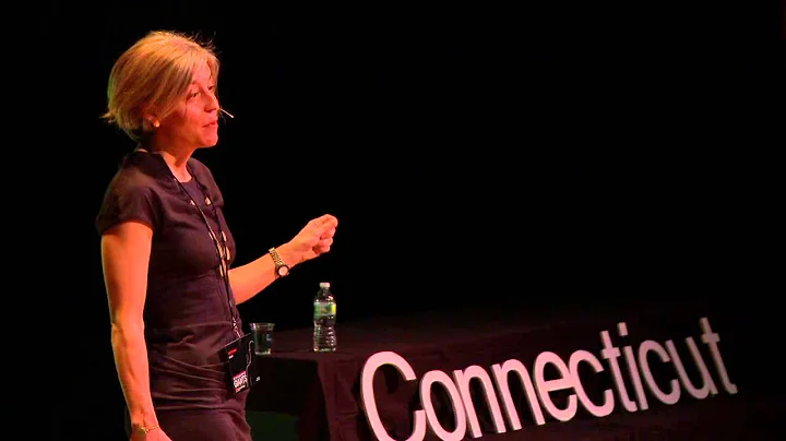 The Myth of Excellence: Redefining Leadership: Amy...