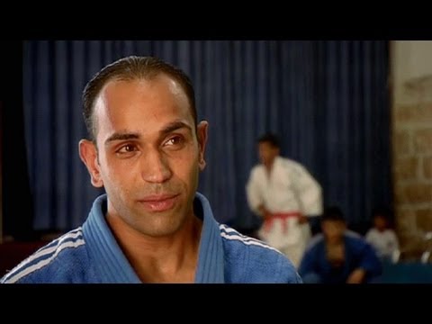 أبو رميلة أول فلسطيني يتأهل للأولمبياد