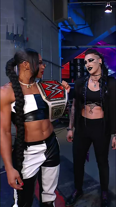 Did you catch this moment on #WWERaw? 👀