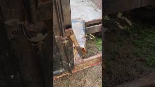 Wanna Buy My Trailer? It Dumps Just Needs A Little Work