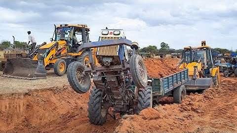 JCB 3DX Loading Pond Mud in Tractor and Driver having Fun with Tractor | Jcb video #jcb #tractor 