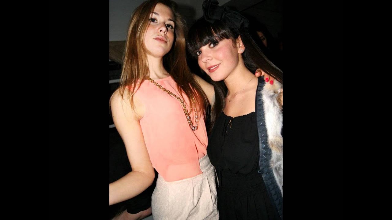 l'amica della porta accanto....