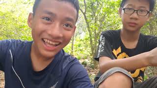 Huy and Hung go to work on bamboo houses