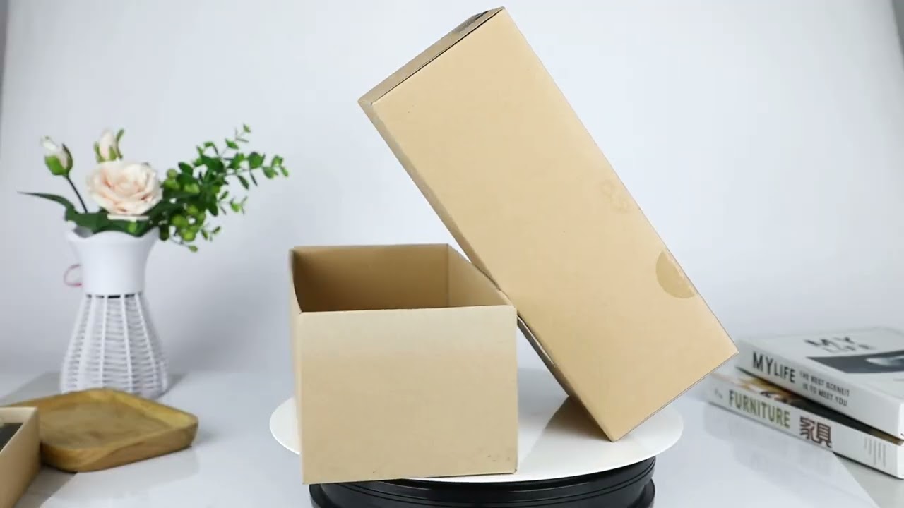 Elegant Glass Hourglass Packaging