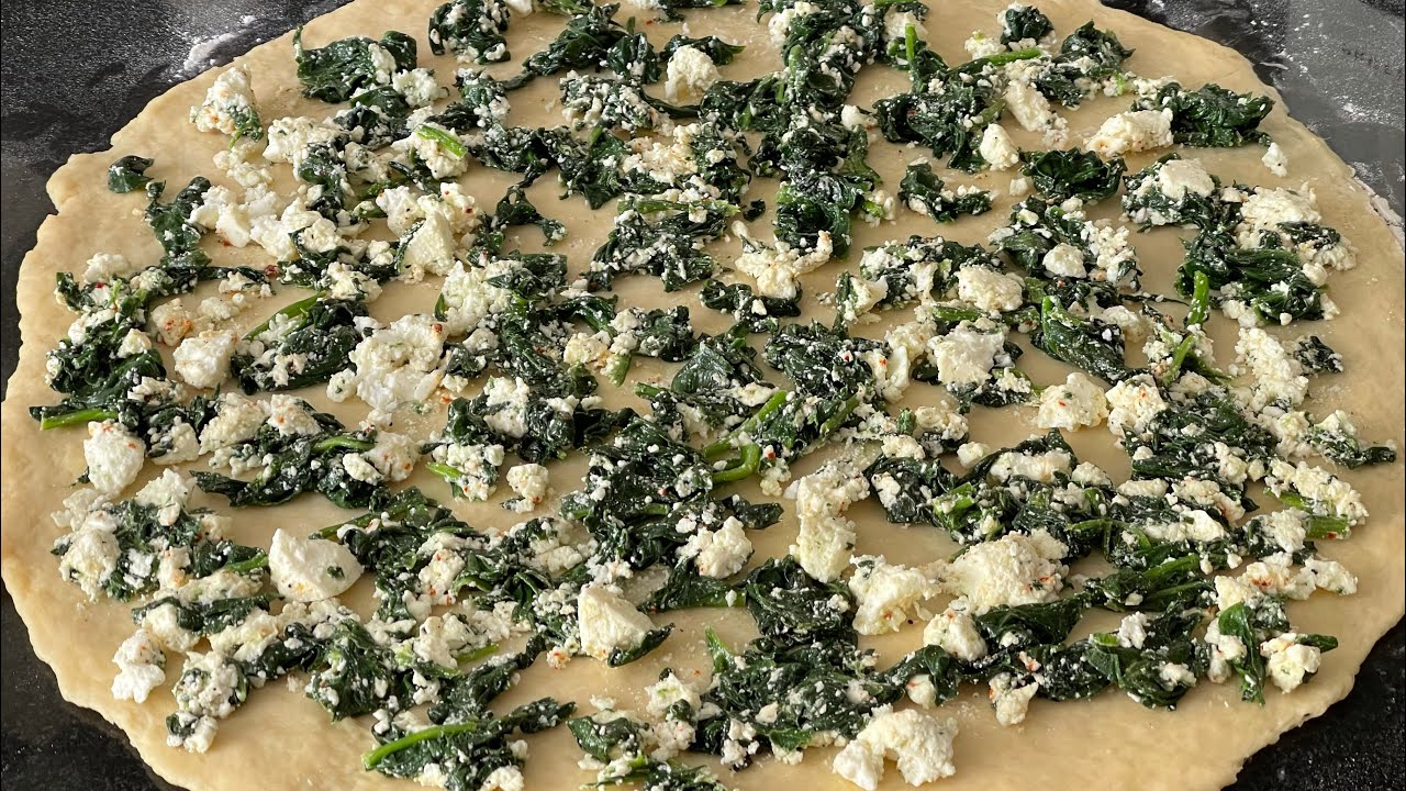 MAYASIZ👌KATIYAĞSIZ👌BÖREK LEZZETİNDE ISPANAKLI RULO POĞAÇA TARİFİ💯