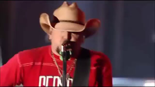 Jason Aldean - Crazy Town (DVD Night Train To Georgia) chords