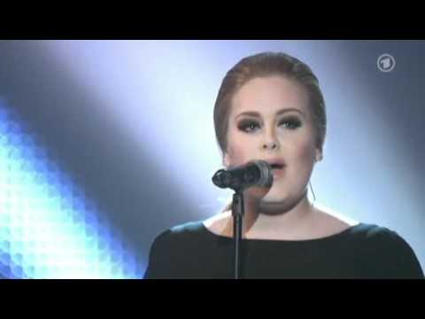 Adele - Rolling In The Deep @ Echo 2011