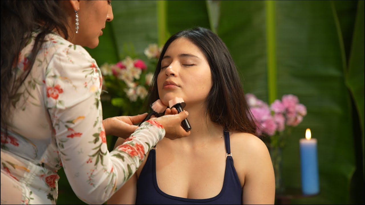 Masaje relajante y limpia energética de Doña Esperanza con sonidos ASMR y susurros suaves pa dormir