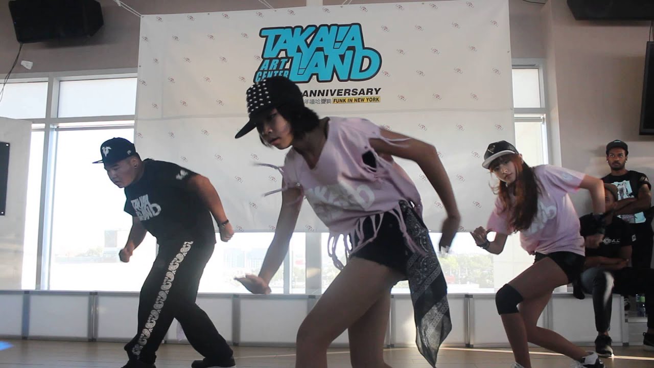 TAKALA LAND 3RD ANNIVERSARY STUDENTS SHOWCASE EXO YouTube