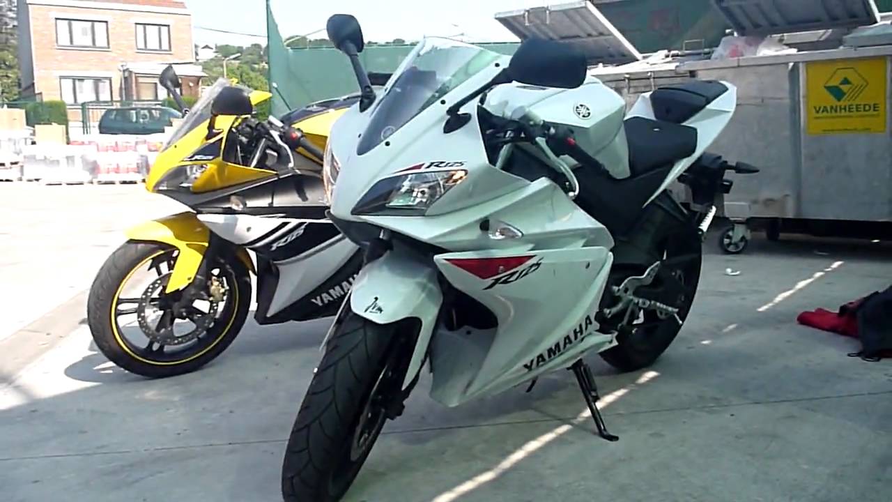 YZF R 125 Yellow akrapovic + YZF r 125 origine white 2010 - YouTube